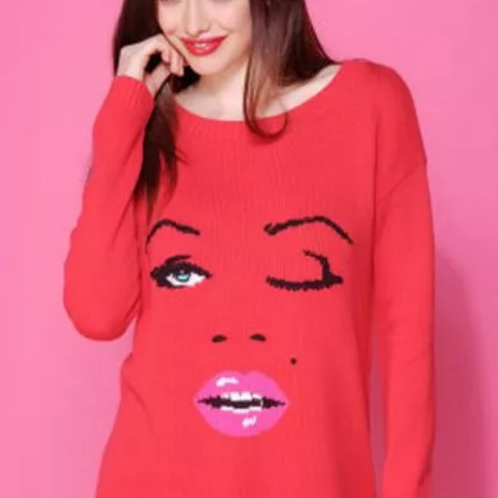 Betsey Johnson Marilyn Monroe wink face sweater - Picture 4 of 5